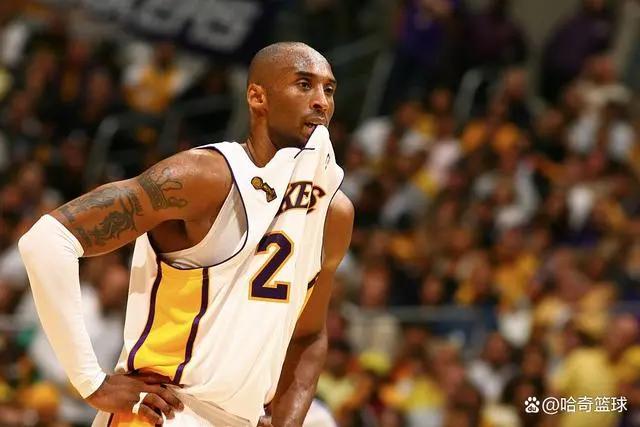 32岁内马尔沙特躺平 36岁莱万西甲拼命15场进17球